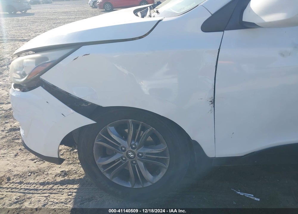 2014 HYUNDAI TUCSON SE VIN: KM8JU3AG0EU869845