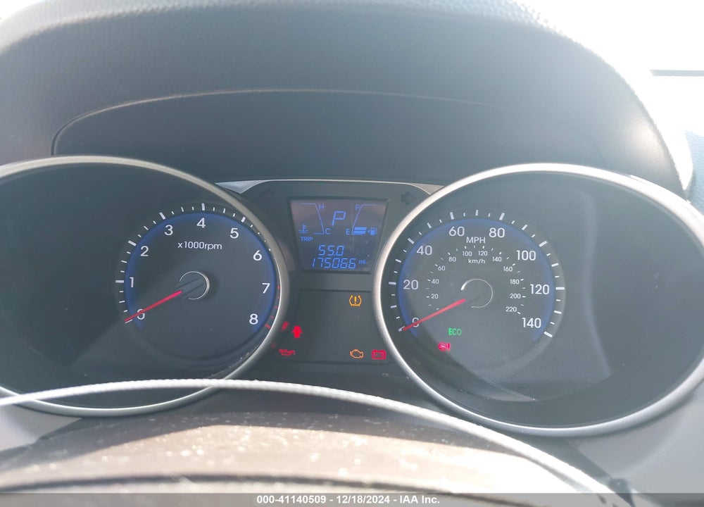 2014 HYUNDAI TUCSON SE VIN: KM8JU3AG0EU869845