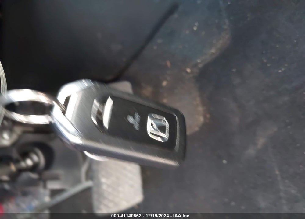 2019 HONDA CR-V EX-L VIN: 7FARW1H86KE021739