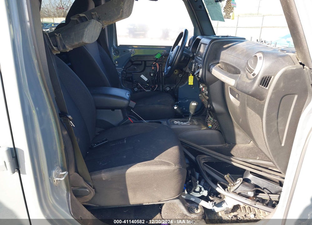 2015 JEEP WRANGLER UNLIMITED SPORT VIN: 1C4HJWDG7FL717982