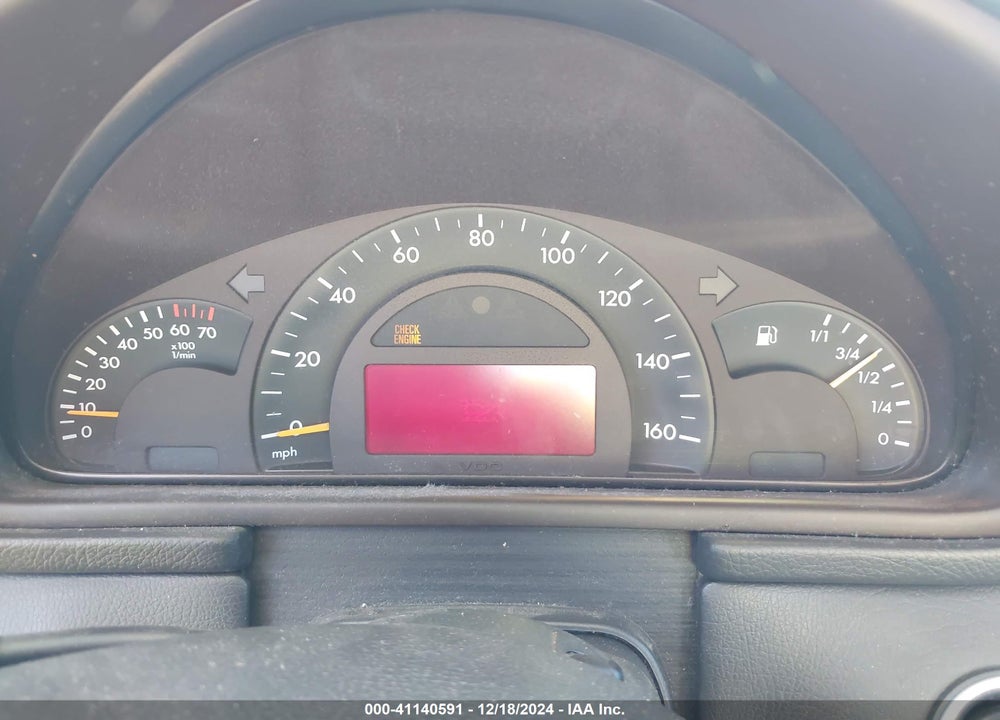 2001 MERCEDES-BENZ C 240 VIN: WDBRF61J21F114790