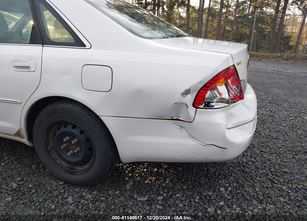 2001 TOYOTA AVALON XLS VIN: 4T1BF28B41U166794