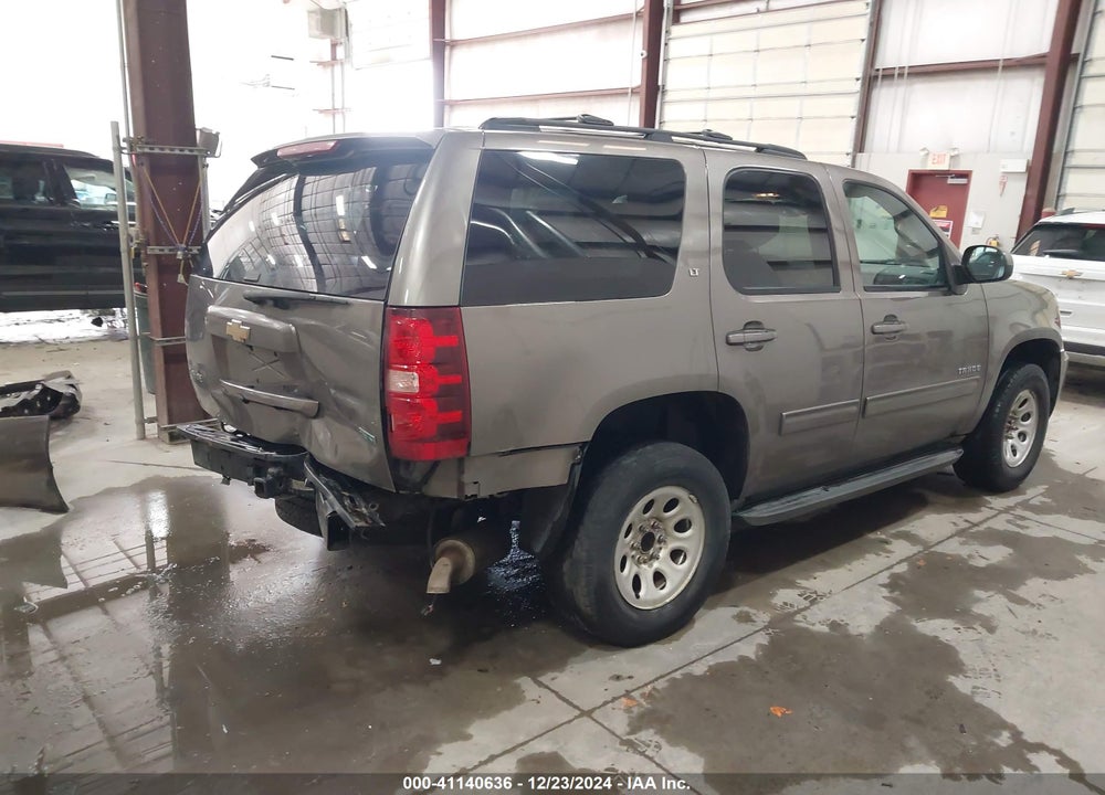2011 CHEVROLET TAHOE LT VIN: 1GNSKBE00BR381295