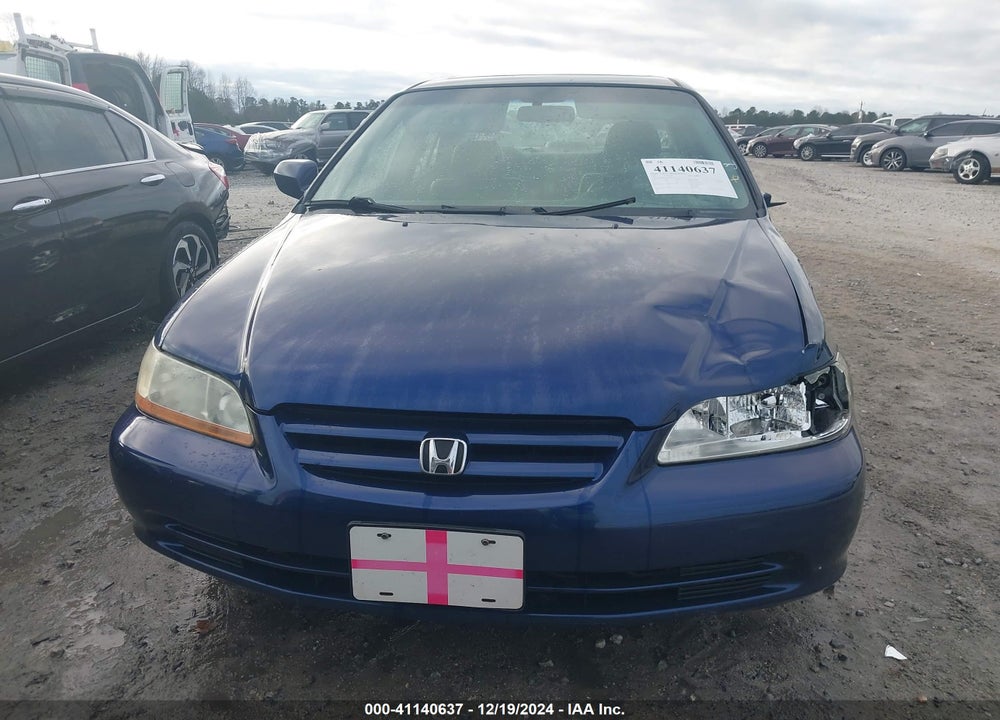 2001 HONDA ACCORD 2.3 EX VIN: JHMCG66021C026763