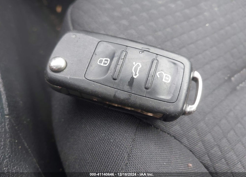 2016 VOLKSWAGEN JETTA 1.4T SE VIN: 3VWD67AJ8GM371038