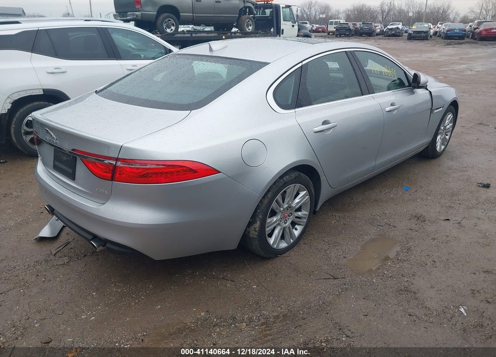 2016 JAGUAR XF VIN: SAJBD4BV3GCY11119