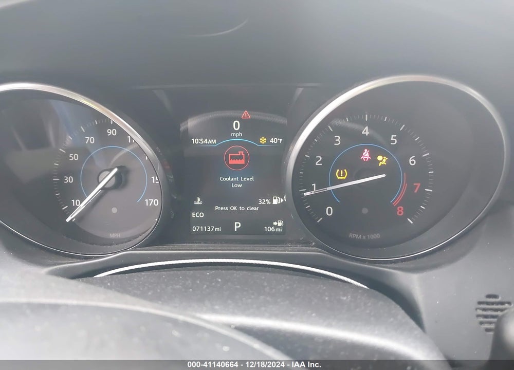 2016 JAGUAR XF VIN: SAJBD4BV3GCY11119