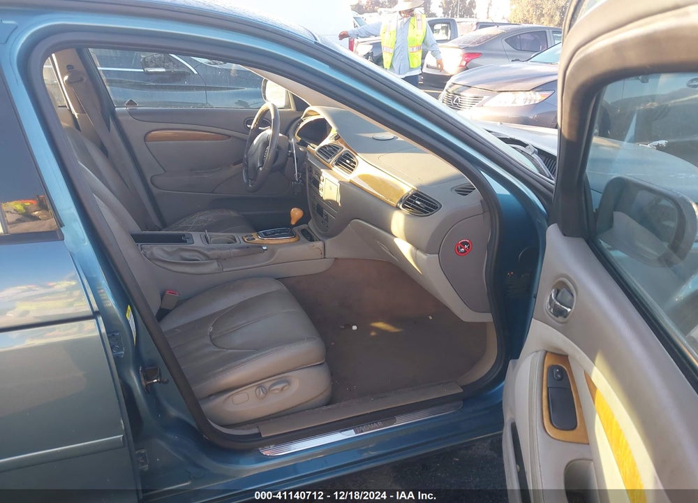2000 JAGUAR S-TYPE 3.0L V6 VIN: SAJDA01C3YFL24027