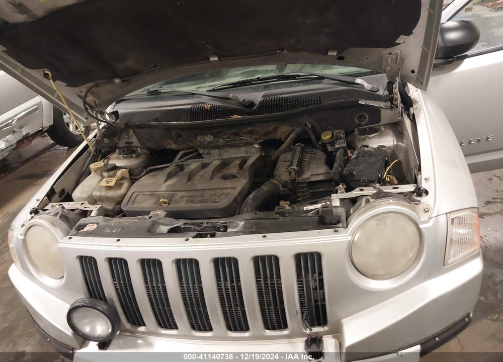 2008 JEEP COMPASS SPORT VIN: 1J8FF47W58D667833