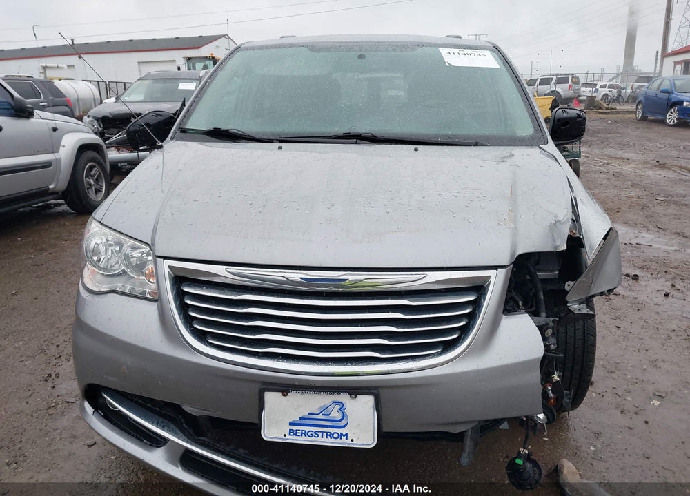 2014 CHRYSLER TOWN & COUNTRY VIN: 2C4RC1BG6ER126813