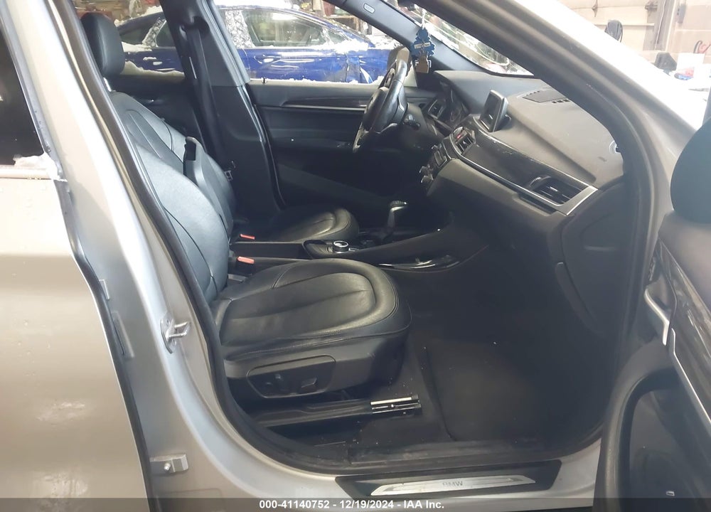 2016 BMW X1 XDRIVE28I VIN: WBXHT3Z32G4A49332