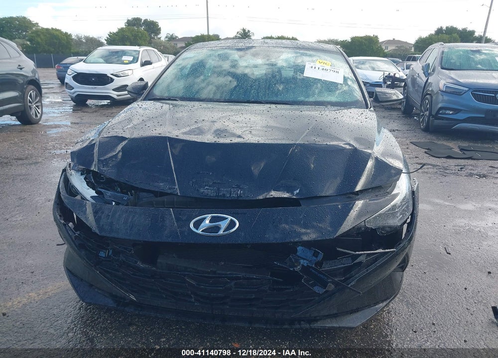 2021 HYUNDAI ELANTRA SEL VIN: 5NPLM4AG3MH019901