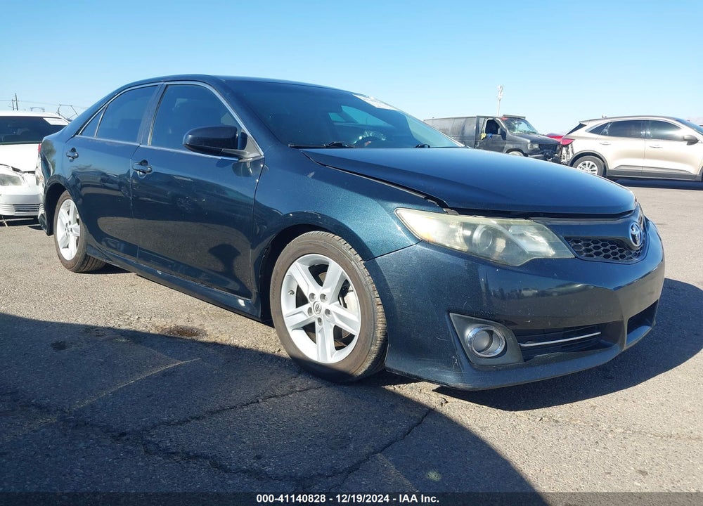 2014 TOYOTA CAMRY SE VIN: 4T1BF1FK9EU816657