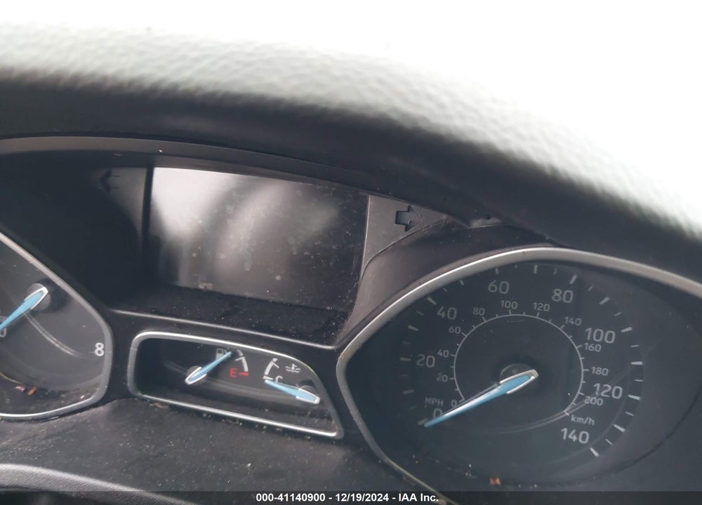 2015 FORD FOCUS SE VIN: 1FADP3F2XFL293815