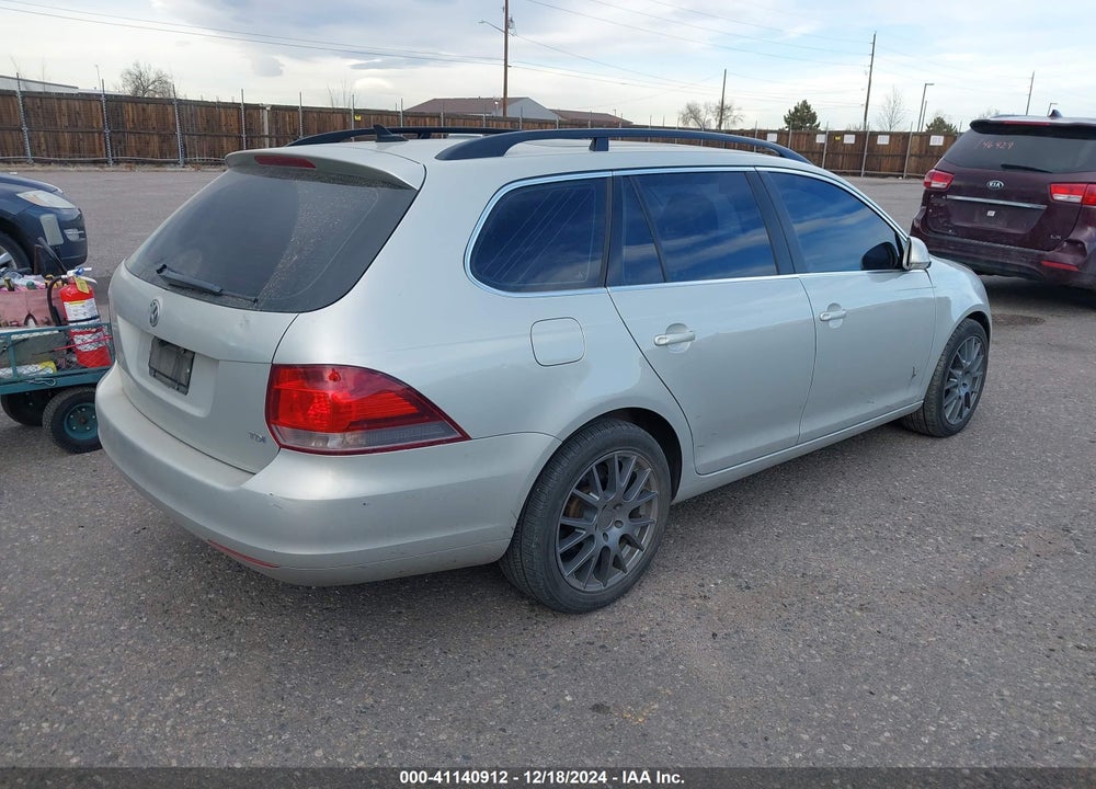 2012 VOLKSWAGEN JETTA SPORTWAGEN 2.0L TDI VIN: 3VWPL7AJ7CM602060