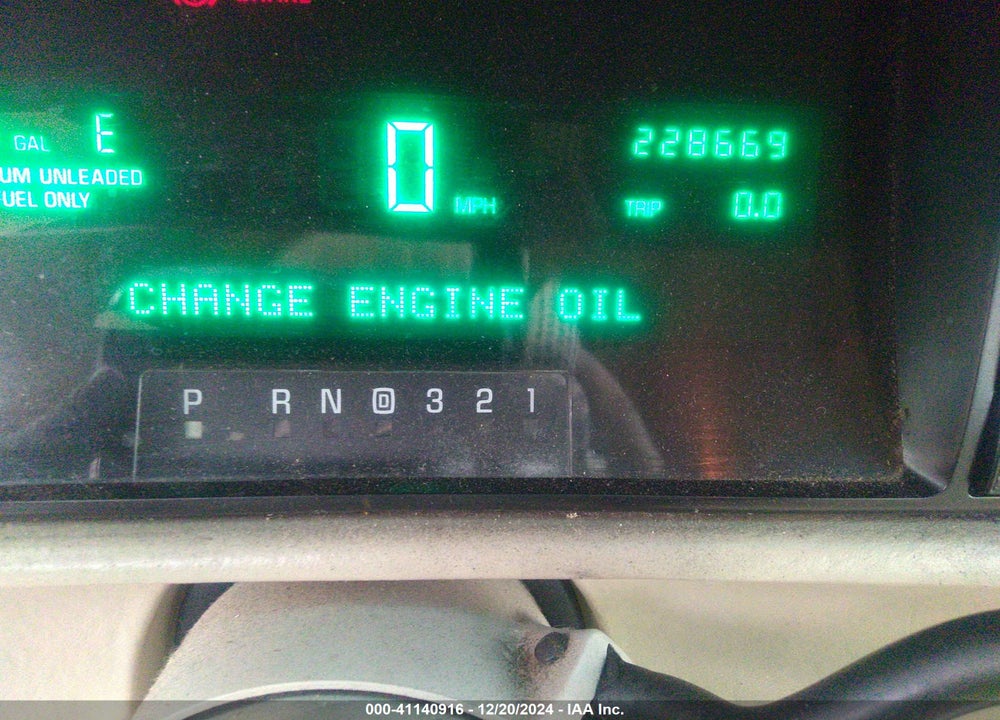 1994 CADILLAC DEVILLE VIN: 1G6KD52B1RU231703