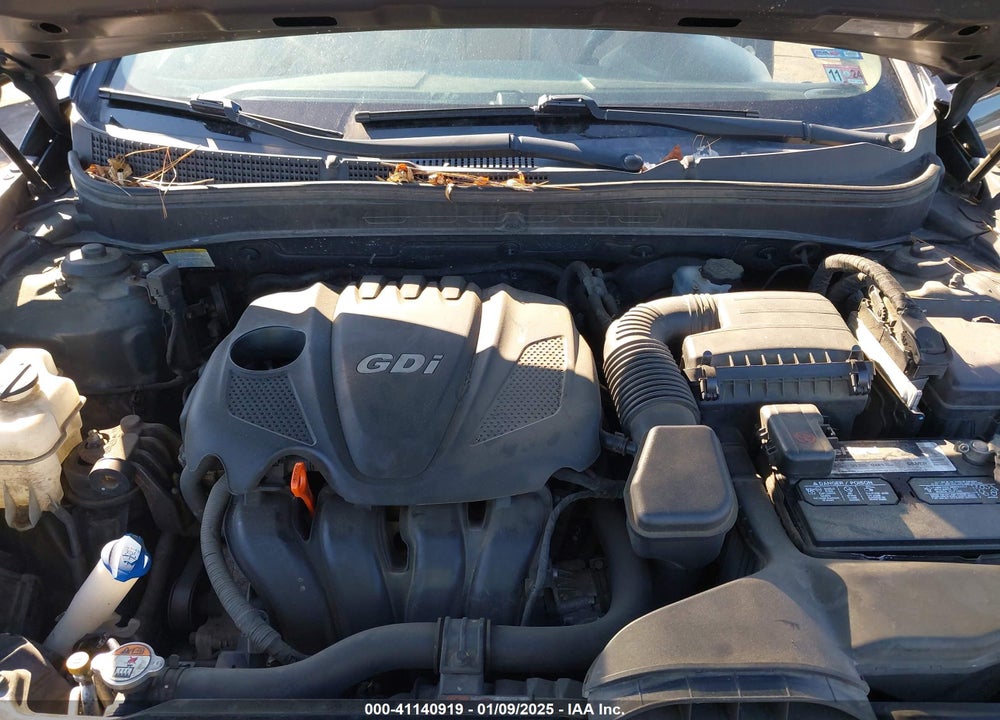 2013 HYUNDAI SONATA GLS VIN: 5NPEB4AC2DH657049
