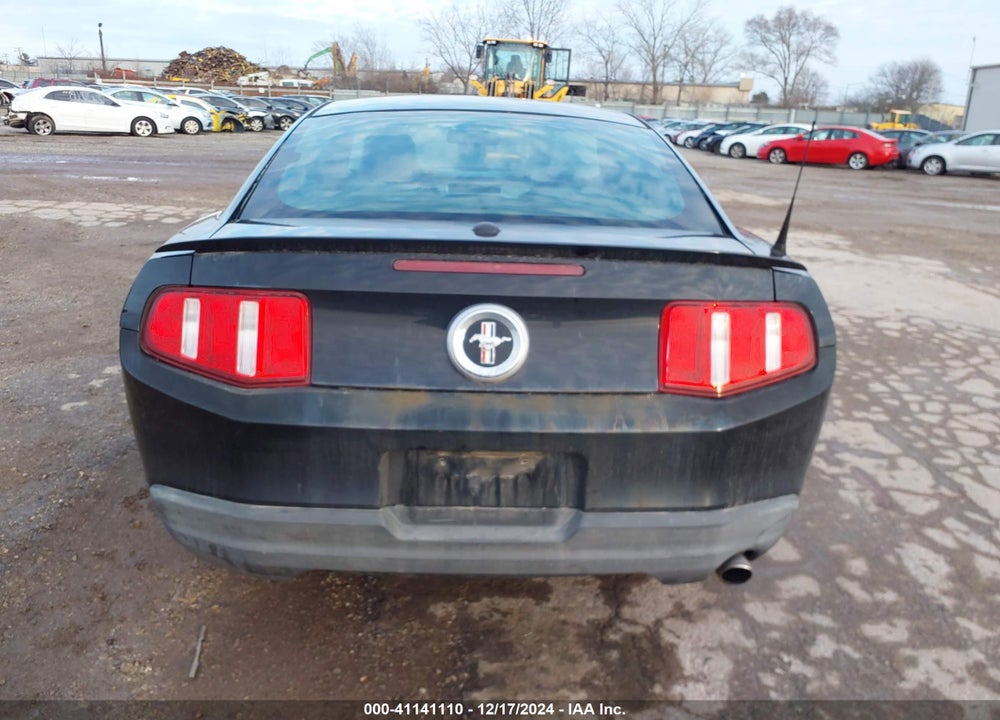 2010 FORD MUSTANG V6/V6 PREMIUM VIN: 1ZVBP8AN0A5152584