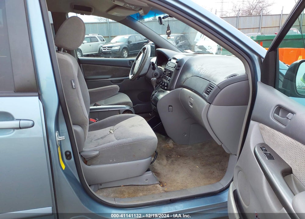 2006 TOYOTA SIENNA LE VIN: 5TDZA23C06S563996