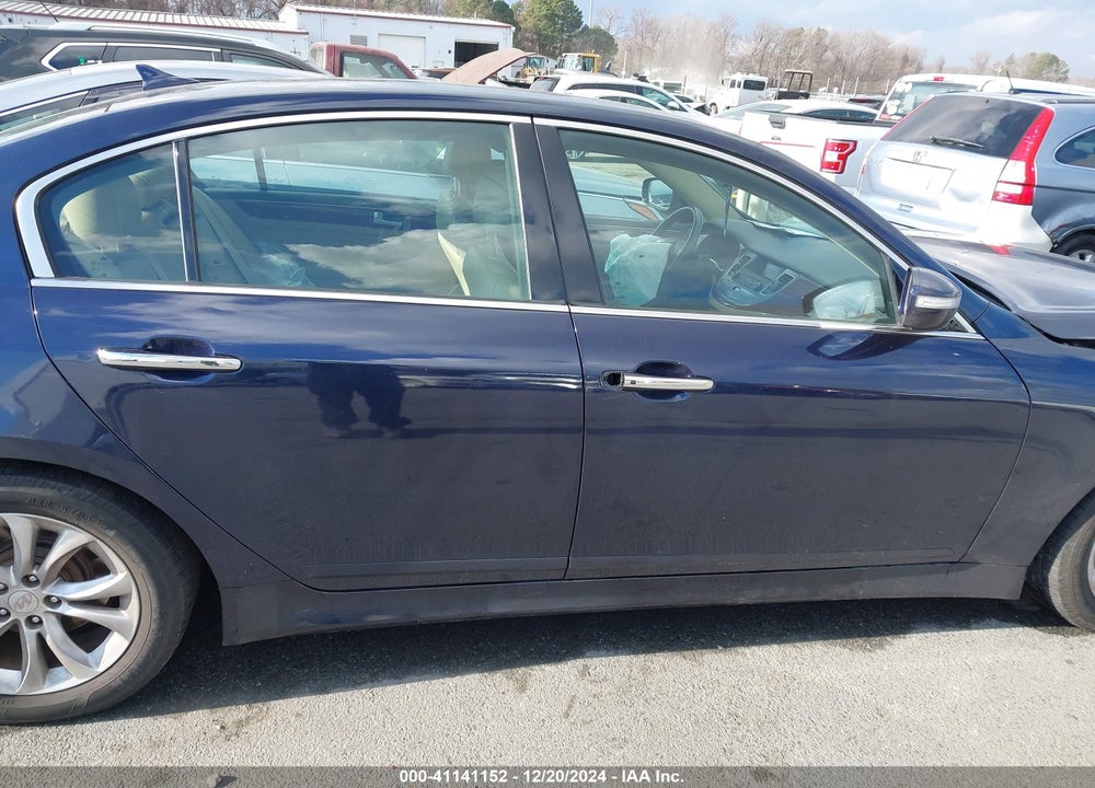 2013 HYUNDAI GENESIS VIN: KMHGC4DD6DU209621