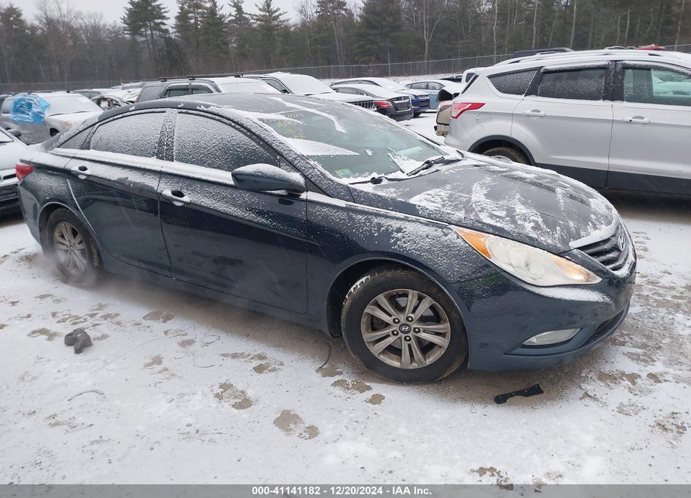 2013 HYUNDAI SONATA GLS VIN: 5NPEB4ACXDH675864