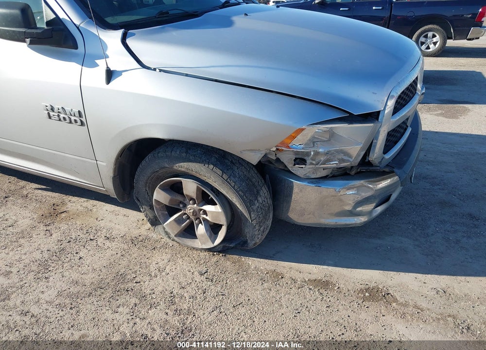 2017 RAM 1500 VIN: 1C6RR6KG3HS761154