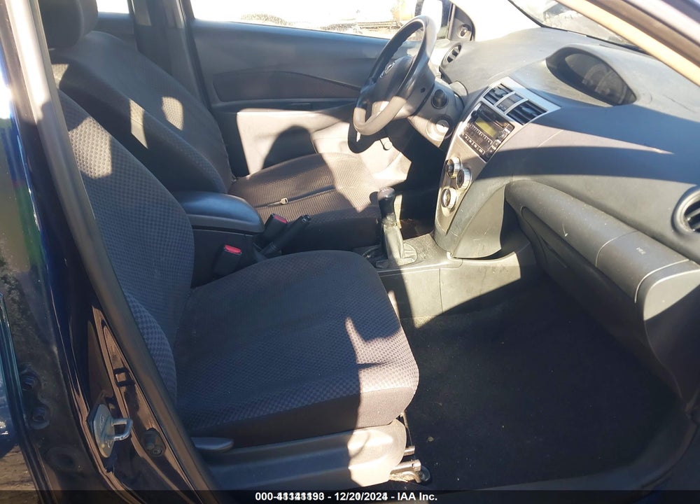 2007 TOYOTA YARIS VIN: JTDBT923971109458