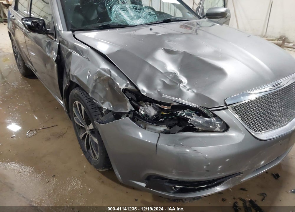 2012 CHRYSLER 200 S VIN: 1C3CCBHG6CN161322