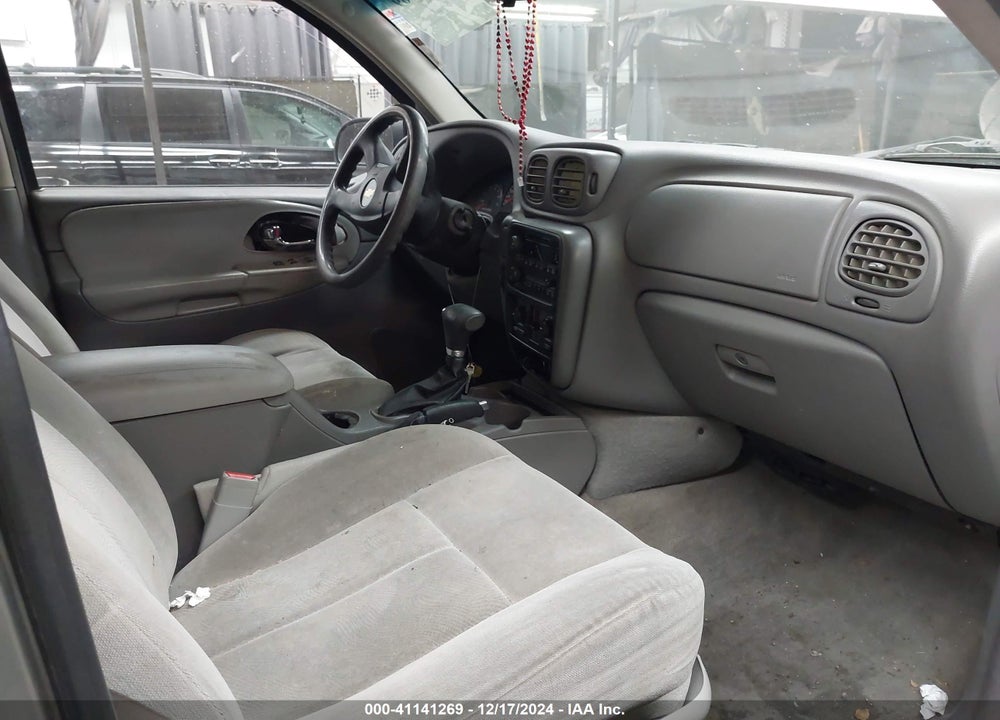 2006 CHEVROLET TRAILBLAZER LS VIN: 1GNDS13S362135508