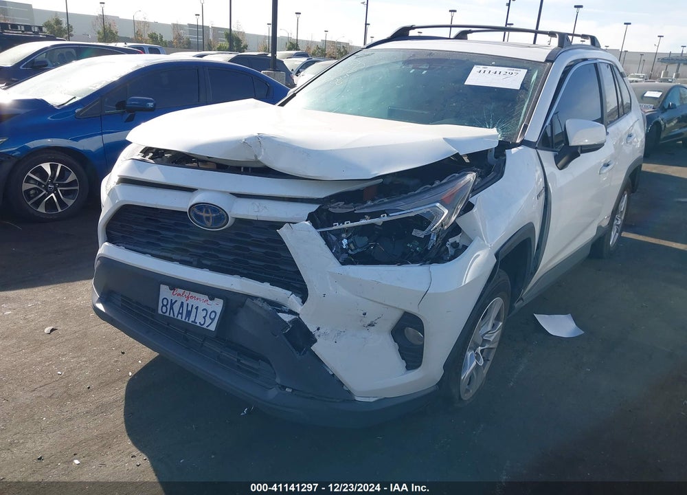 2019 TOYOTA RAV4 HYBRID XLE VIN: JTMRWRFV0KD017986