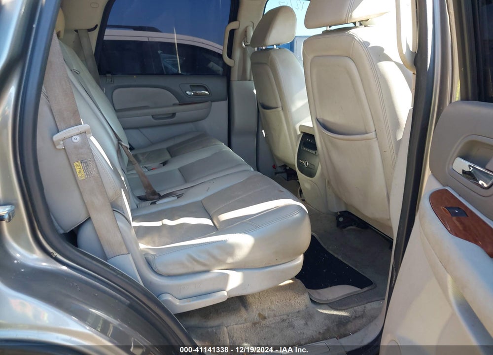 2007 GMC YUKON SLT VIN: 1GKFC13027R155615