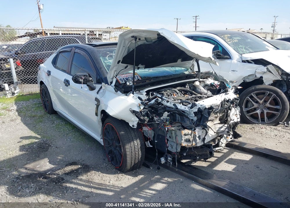 2022 TOYOTA CAMRY XSE V6 VIN: 4T1KZ1AK3NU065294