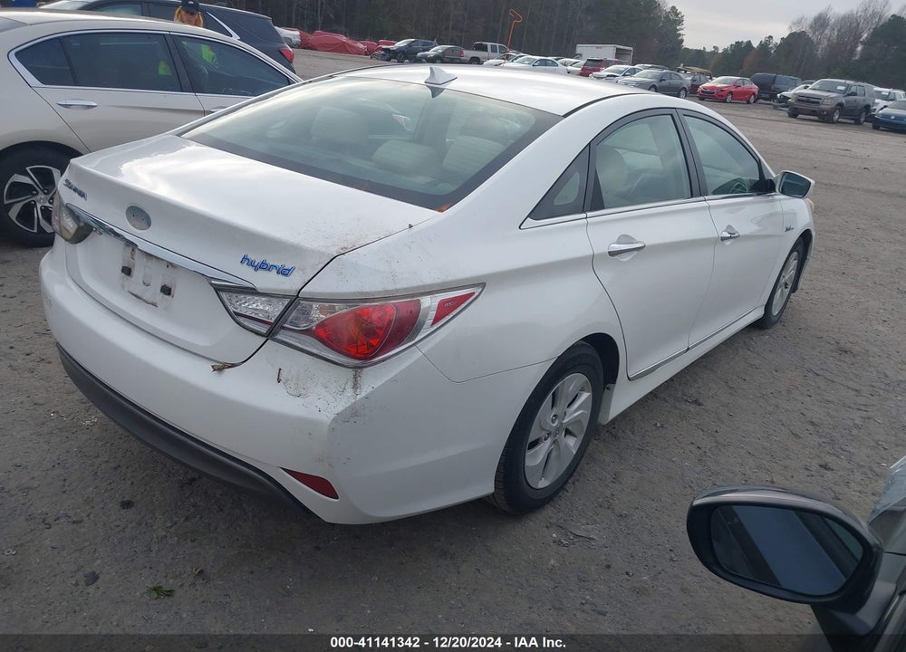 2013 HYUNDAI SONATA HYBRID VIN: KMHEC4A4XDA073569