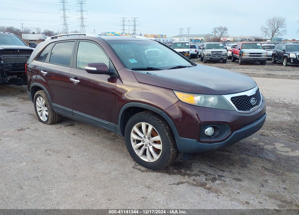 2011 KIA SORENTO LX V6 VIN: 5XYKT4A23BG181891
