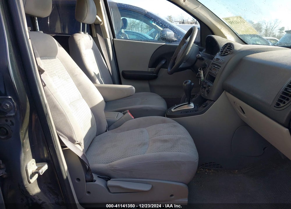 2005 SATURN VUE 4 CYL VIN: 5GZCZ33D95S833583