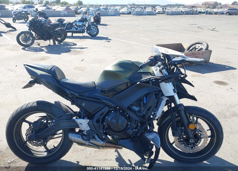 2024 KAWASAKI EX650 R VIN: ML5EXER12RDAC4129