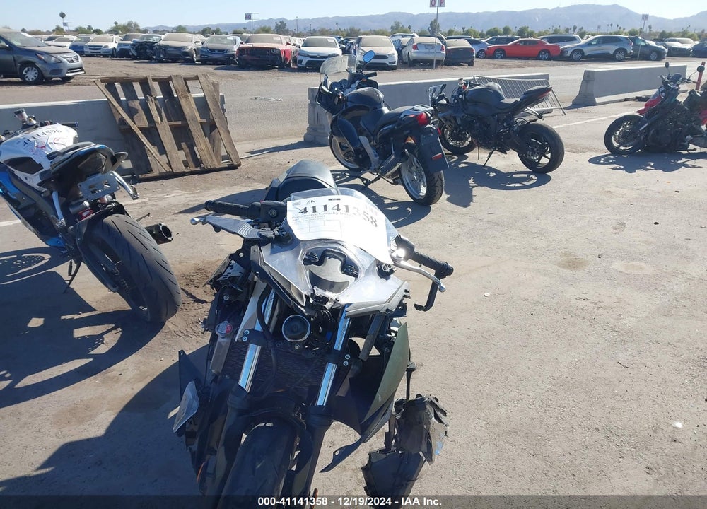 2024 KAWASAKI EX650 R VIN: ML5EXER12RDAC4129