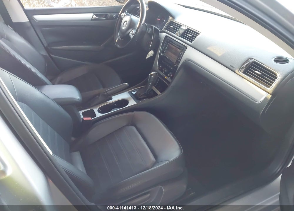 2013 VOLKSWAGEN PASSAT 3.6L V6 SE VIN: 1VWBM7A33DC006441
