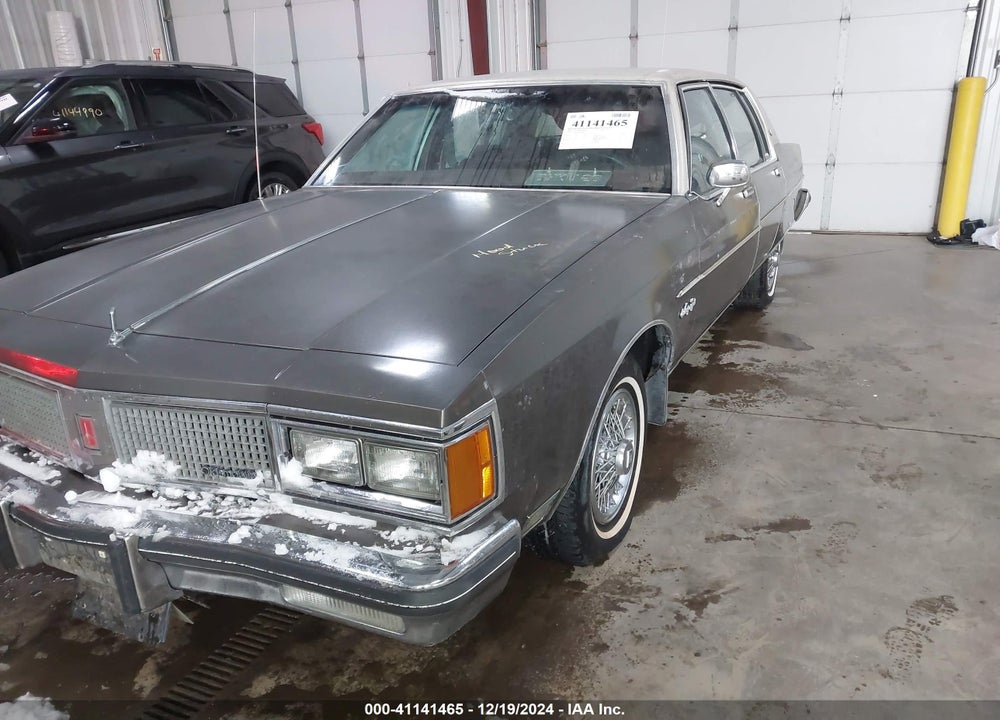 1984 OLDSMOBILE 98 REGENCY BROUGHAM VIN: 1G3AH69Y4EM802687
