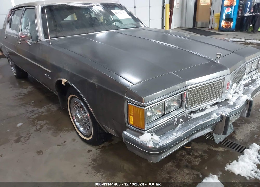 1984 OLDSMOBILE 98 REGENCY BROUGHAM VIN: 1G3AH69Y4EM802687