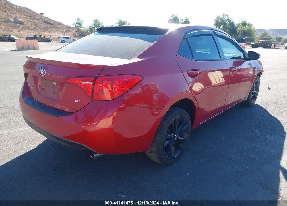 2018 TOYOTA COROLLA SE VIN: 5YFBURHE4JP796292
