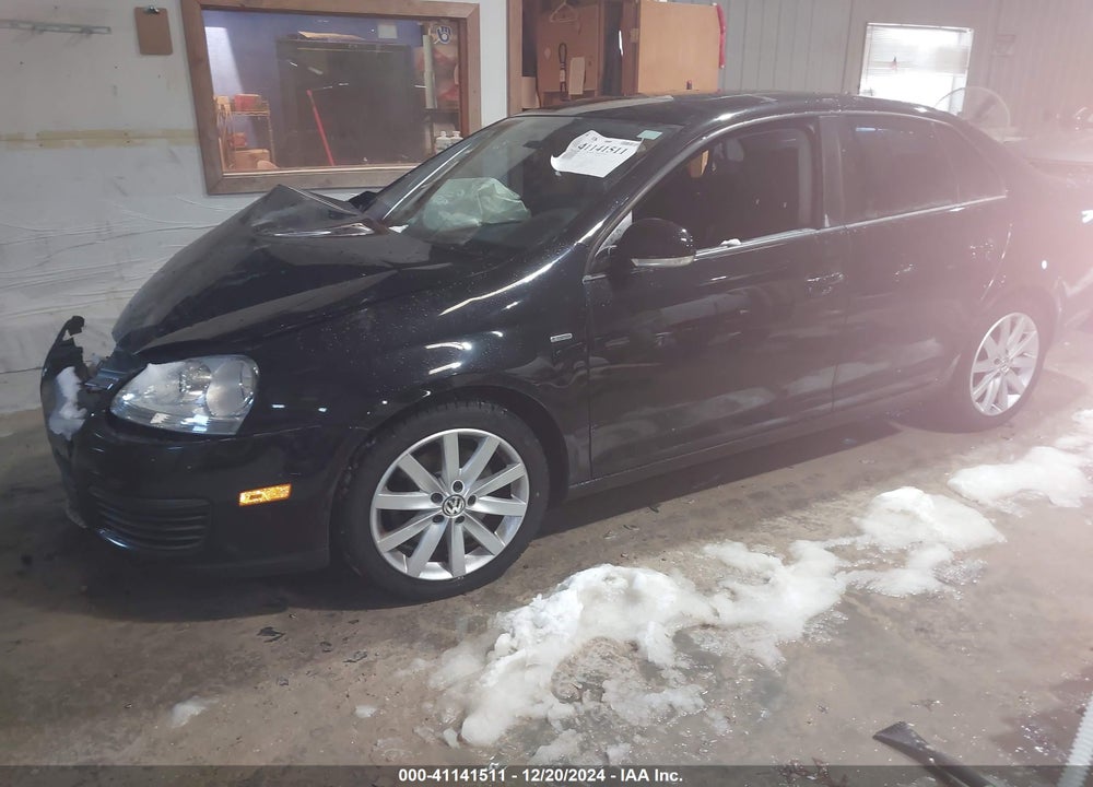 2010 VOLKSWAGEN JETTA WOLFSBURG EDITION VIN: 3VWRJ7AJ6AM018647