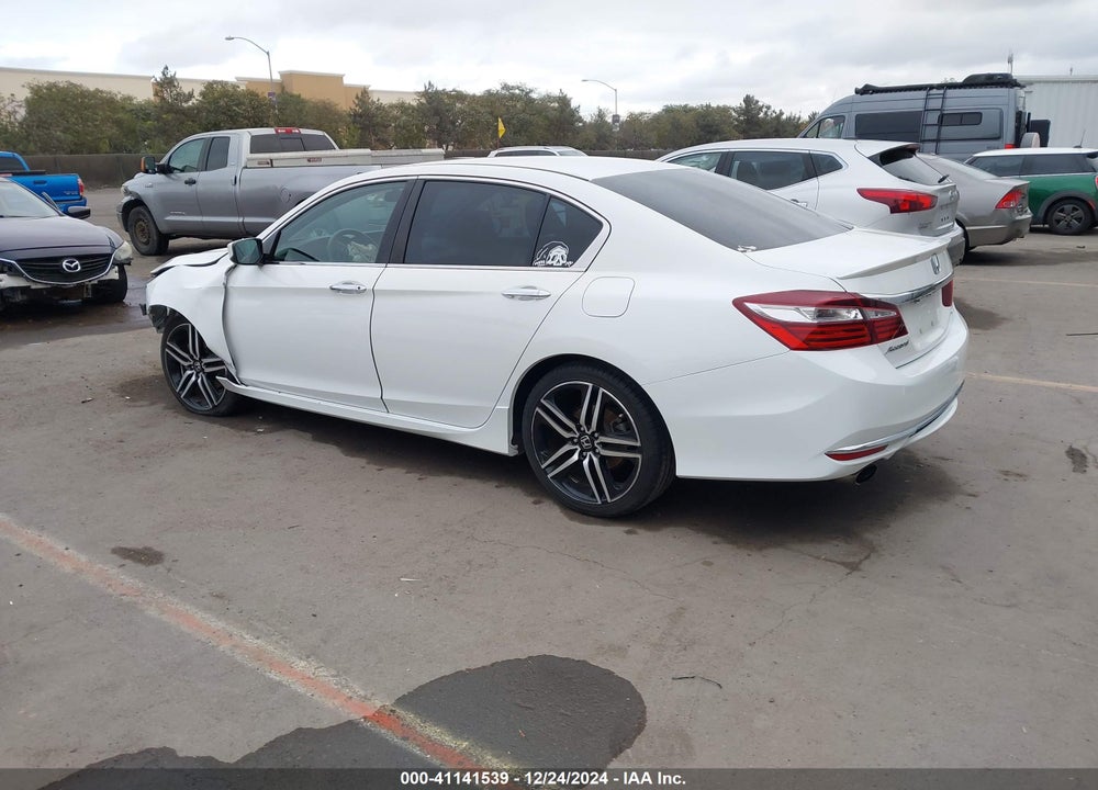 2017 HONDA ACCORD VIN: 1HGCR2F55HA205788