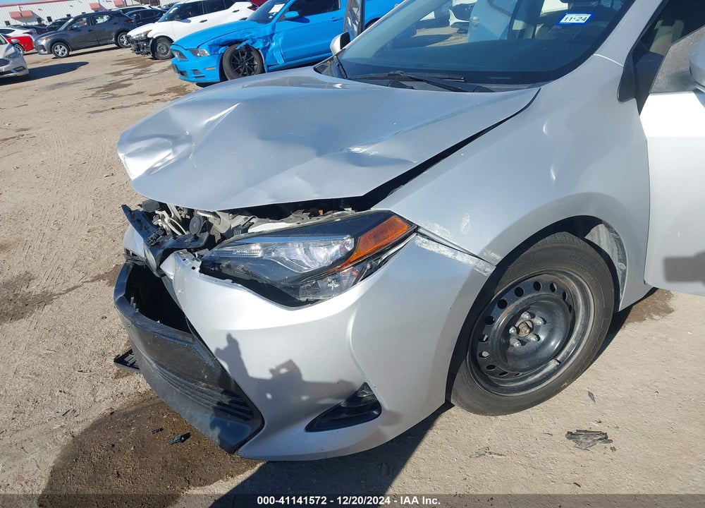 2017 TOYOTA COROLLA LE VIN: 5YFBURHE1HP586534