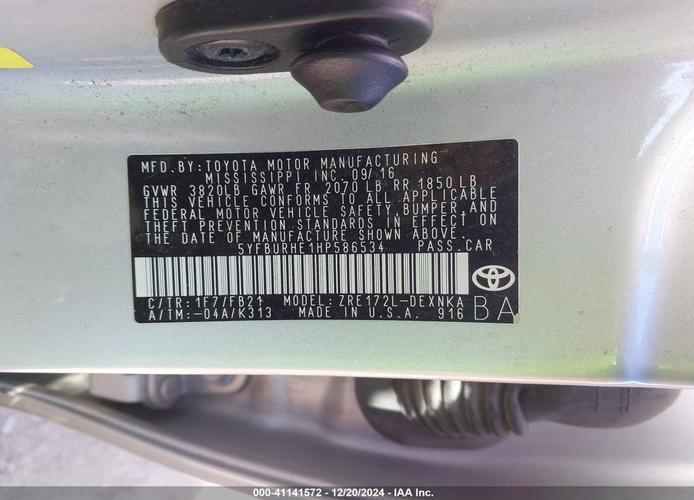 2017 TOYOTA COROLLA LE VIN: 5YFBURHE1HP586534