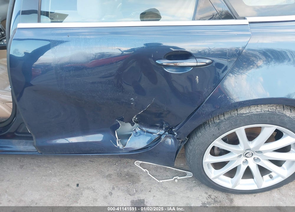 2012 JAGUAR XJ VIN: SAJWA1CB6CLV34635