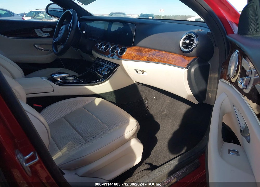 2017 MERCEDES-BENZ E 300 VIN: WDDZF4KB4HA094035