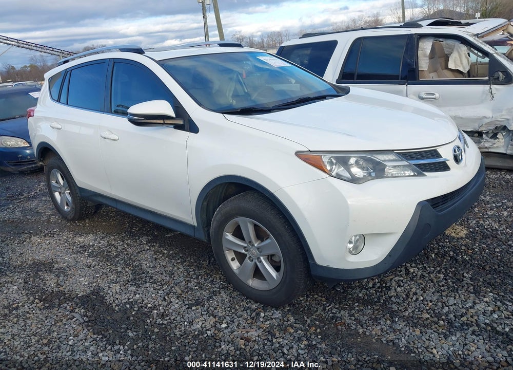 2014 TOYOTA RAV4 XLE VIN: JTMWFREV1EJ015786