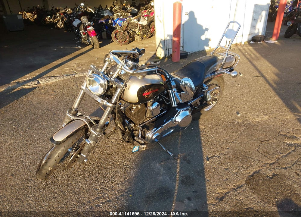 1996 HARLEY-DAVIDSON FXDWG VIN: 1HD1GEL12TY312794