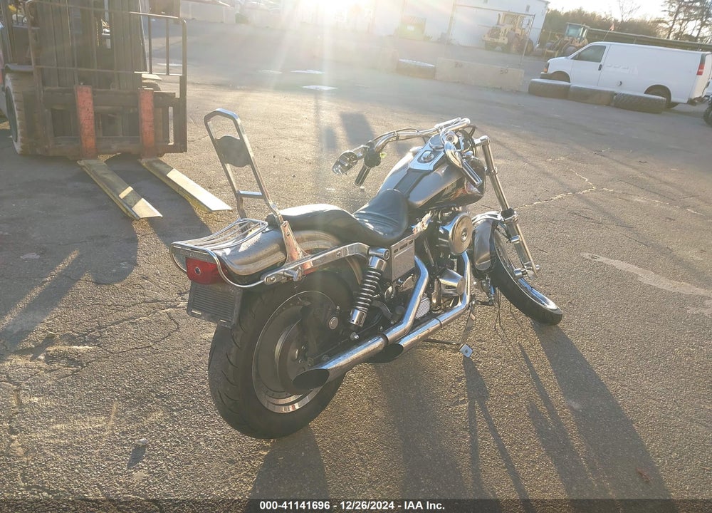 1996 HARLEY-DAVIDSON FXDWG VIN: 1HD1GEL12TY312794